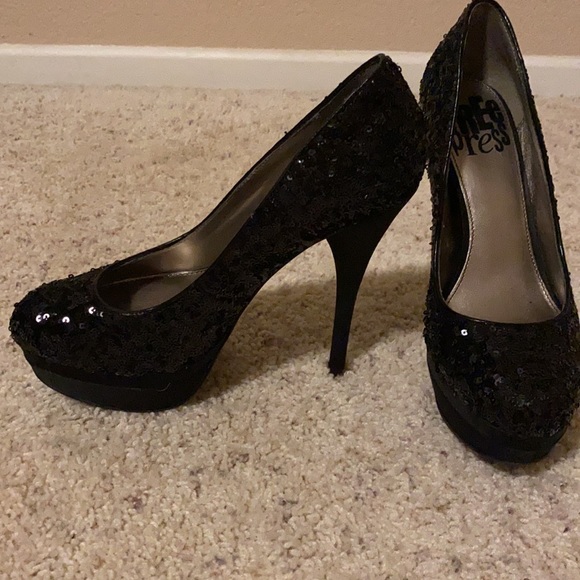 Free Press heels - Picture 3 of 7